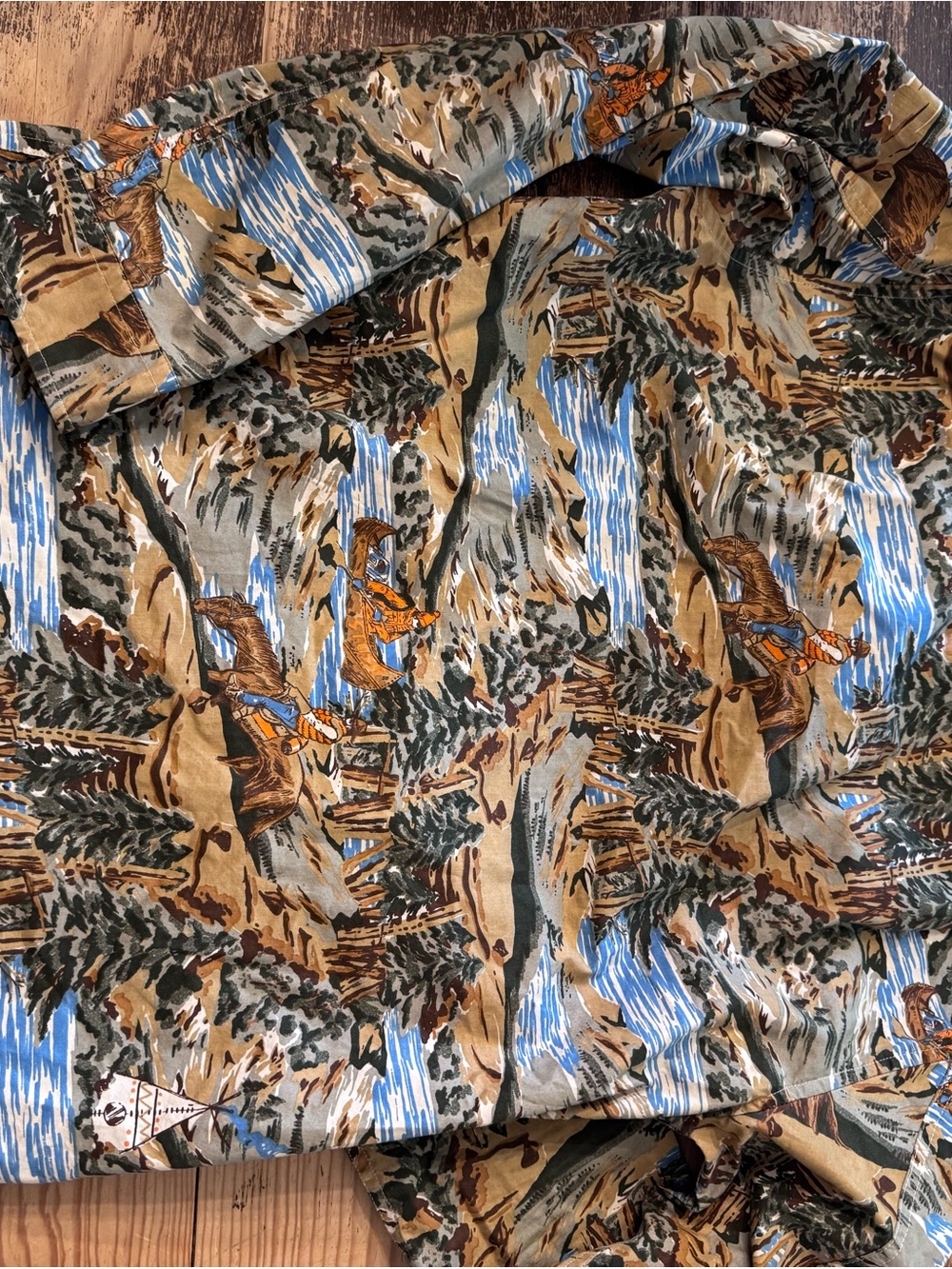 Stussy Men’s Scenic Camping Print Button-Up Shirt - Tan/Blue vintage 90’s - Picture 6 of 9